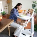 Покупка стульчика и ходунков для ребенка старше шести месяцев