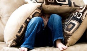 Сидячий образ жизни увеличивает риск депрессии у подростков