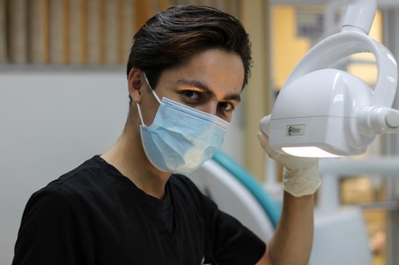 Стоматолог: 5 признаков плохого специалиста