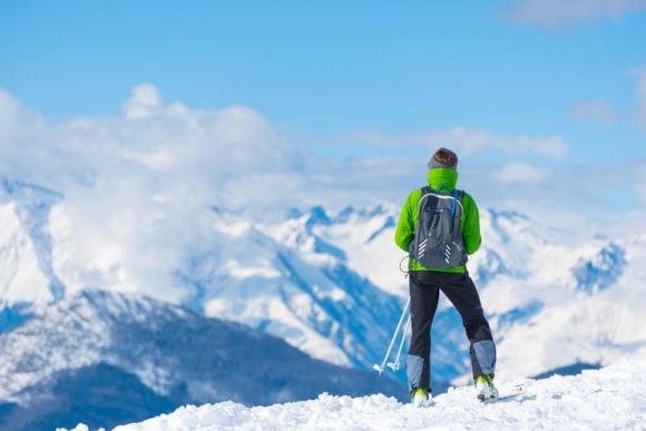 Вставай на лыжи: как «сжечь» лишние килограммы за новогодние праздники