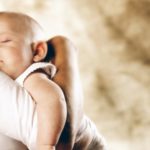Адаптационные реакции младенца: икота, срыгивание, колики