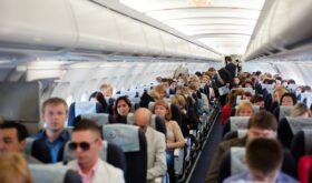 Авиакомпании просят отменить рекомендации по загрузке не более 50%