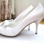 Что не следует упускать из виду при выборе свадебной обуви?