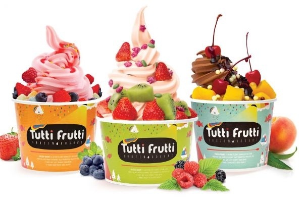 Йогурты Tutti Frutti — повод встретиться с друзьями