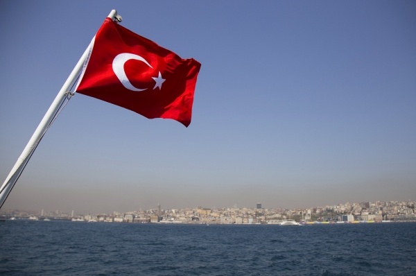 Турция ждет иностранных туристов в июне