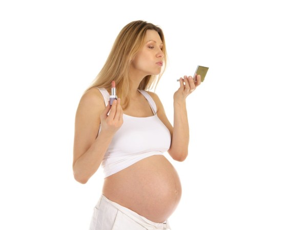 Косметика и беременность — найти компромисс