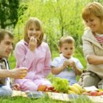 Пикник с ребенком: о еде для малыша