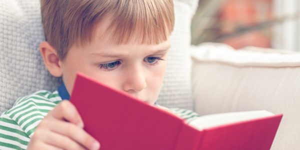 Как заинтересовать ребенка к чтению книг?