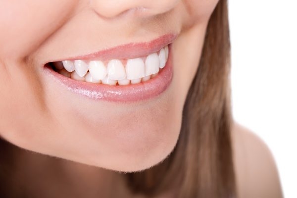 Здоровые зубы в век качественных материалов и эффективных обезболивающих