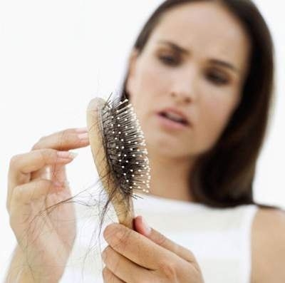 Выпадение волос и алопеция