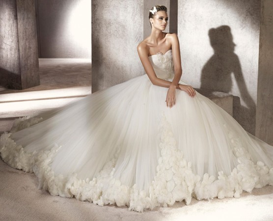 Свадебные платья — новые коллекции лето 2013