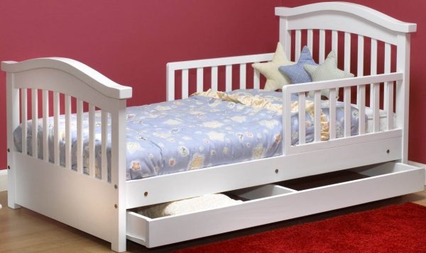 Как выбрать кроватку для ребенку от 1 года