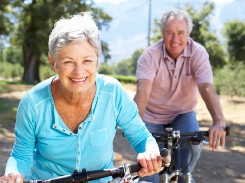 Експерти розповіли, чому чоловіки старіють швидше за жінок