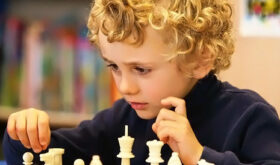 Как научить ребёнку полюбить игру в шахматы