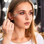 Три грубых ошибки, которые мы совершаем перед макияжем