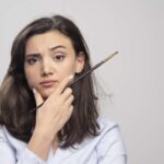 Нелепо и вызывающе: топ ошибок в оформлении бровей