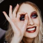 Красота и здоровье глаз: как макияж, ресницы и косметология влияют на зрение