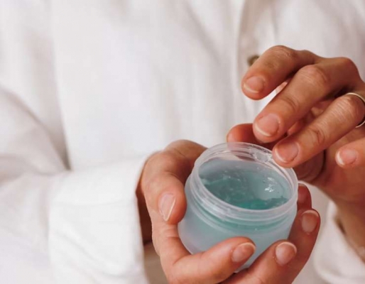 Платить меньше — получать больше: сравниваем бюджетную российскую косметику с дорогой импортной